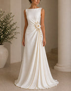 White Boat Neck Sleeveless Maxi Dress