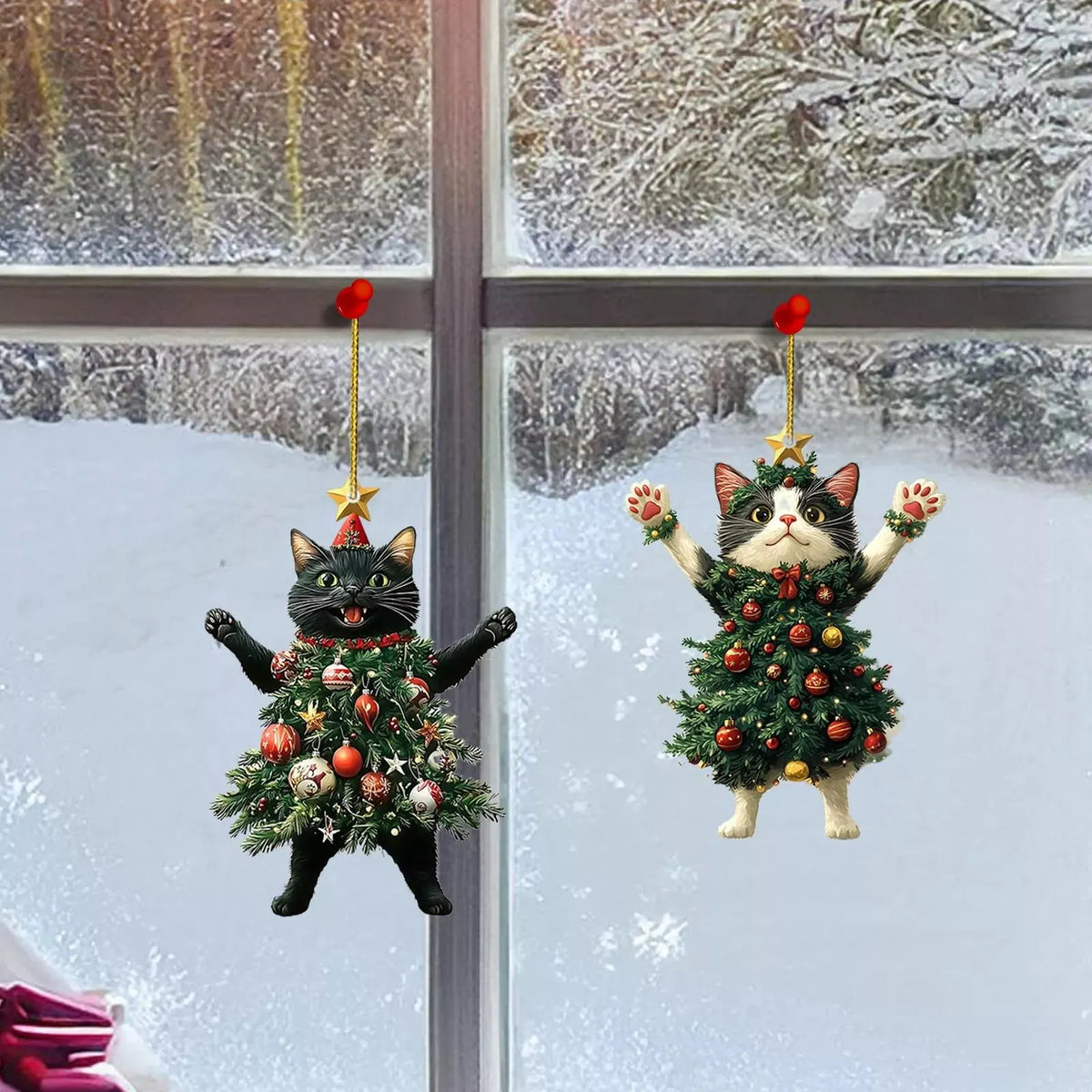 🎄Funny Black and White Cats Christmas Ornament