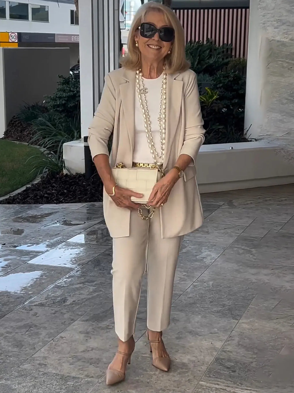 Two-Piece Suit Blazer Coat Pants Gorgeous Neutral Styles Suit
