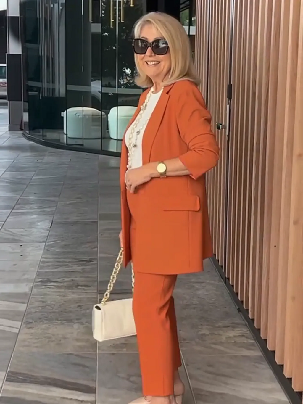 Two-Piece Suit Blazer Coat Pants Gorgeous Neutral Styles Suit