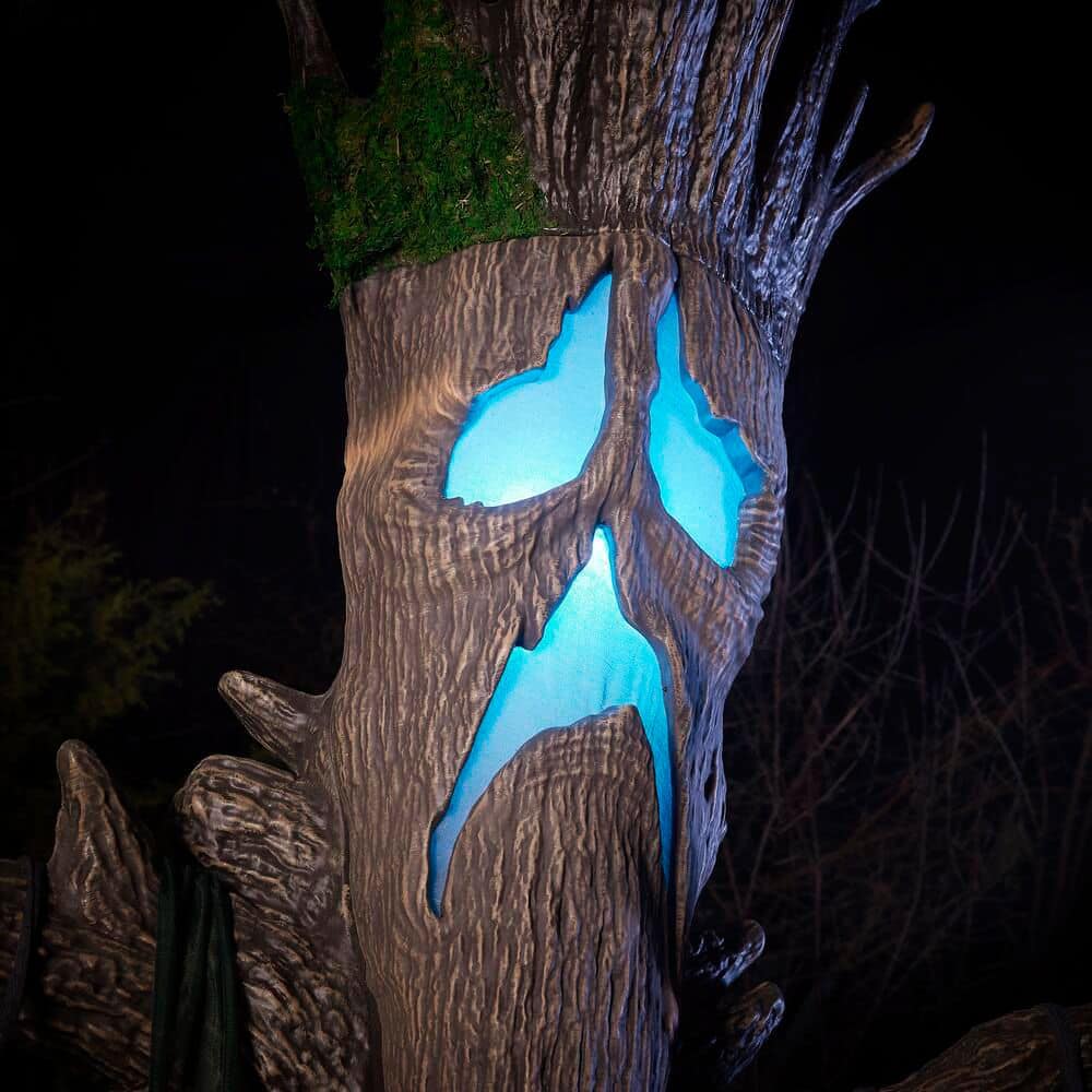 9 ft. Gruesome Grounds Giant-Sized Color Changing LED Horrifying Hickory H7