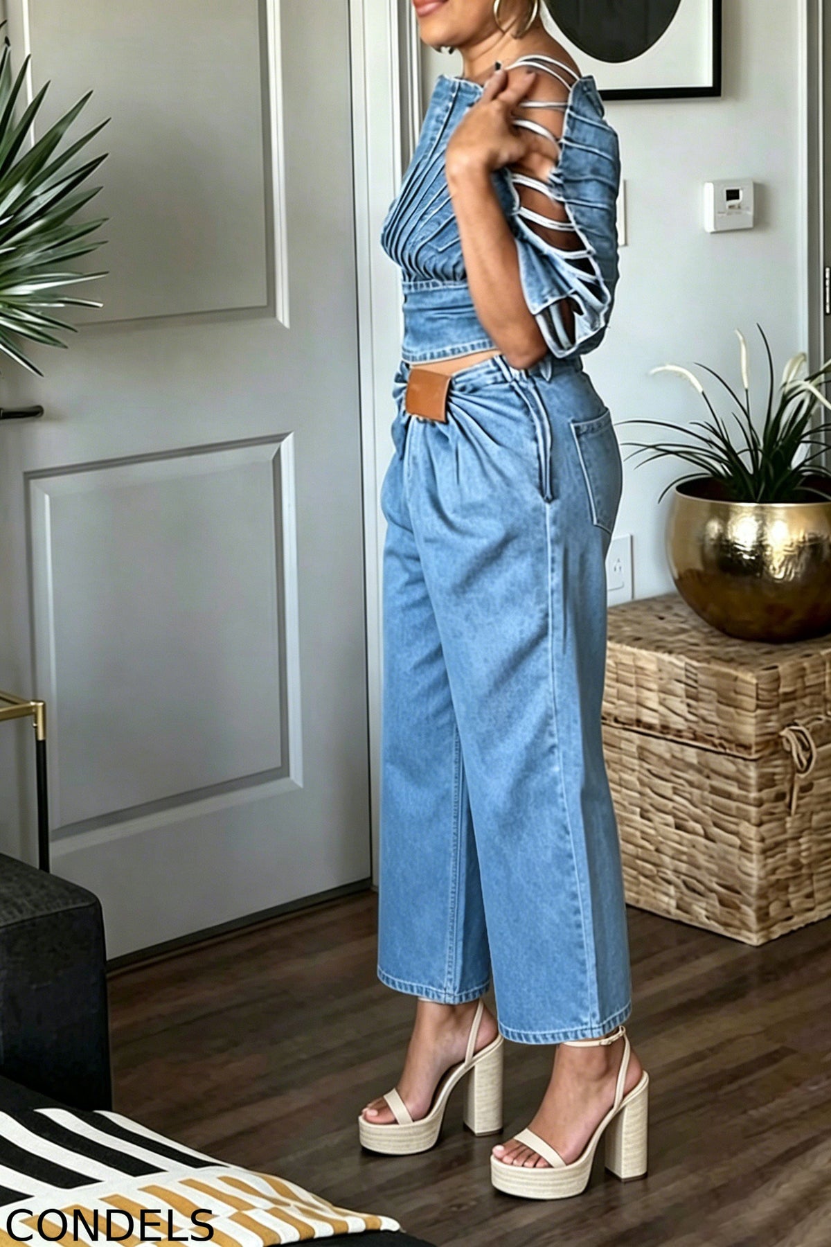 Women's Fashion Backless Denim Top or Pleated Jeans
