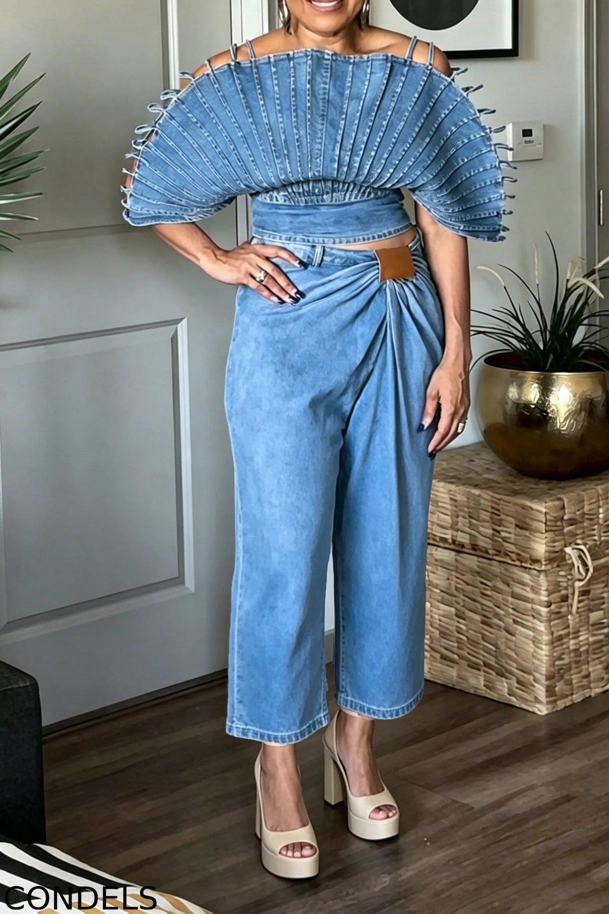 Women's Fashion Backless Denim Top or Pleated Jeans
